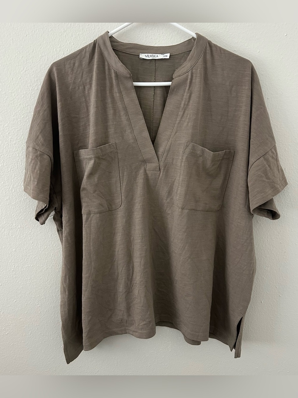 Mersea Amelia Short Sleeve Tee One Size Womens Cotton Top Pockets Taupe Neutral